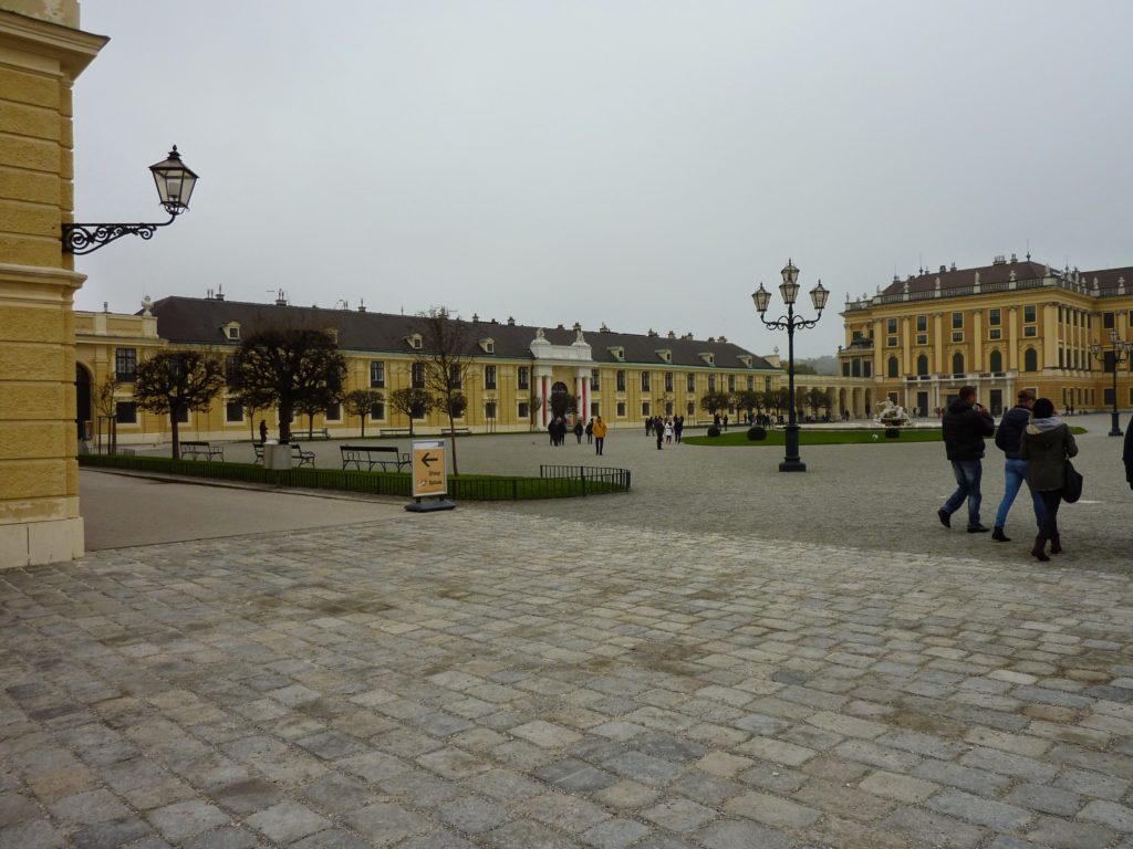 Schloss Schonbrunn 2