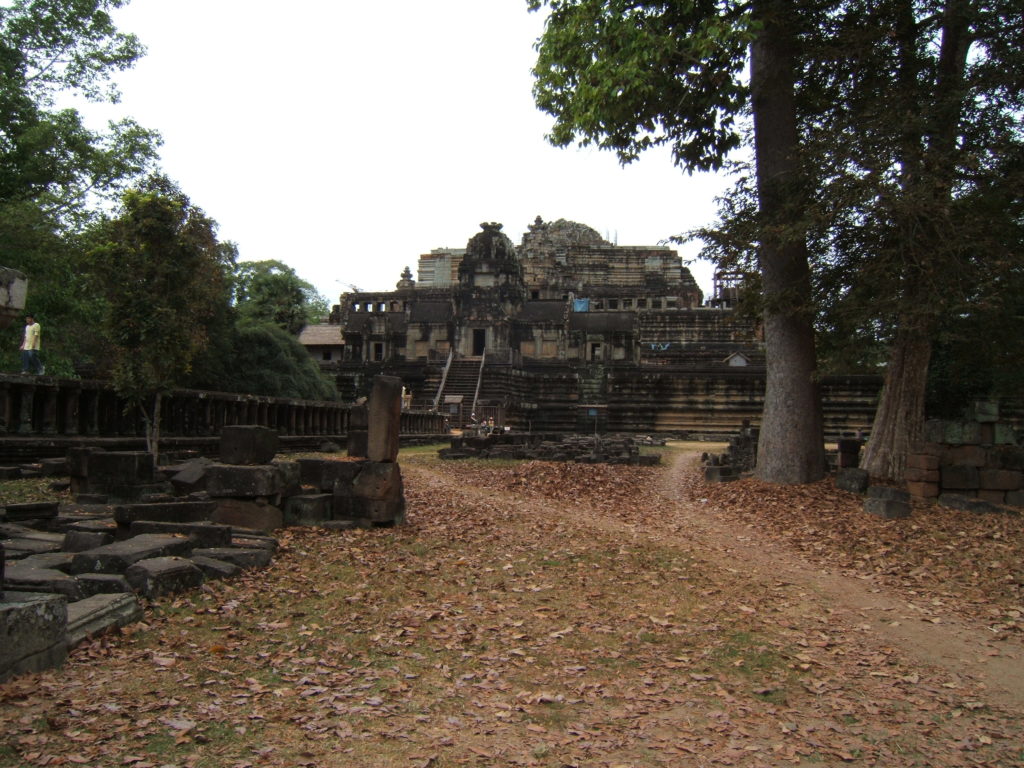 Angkor Thom - Baphoun 2