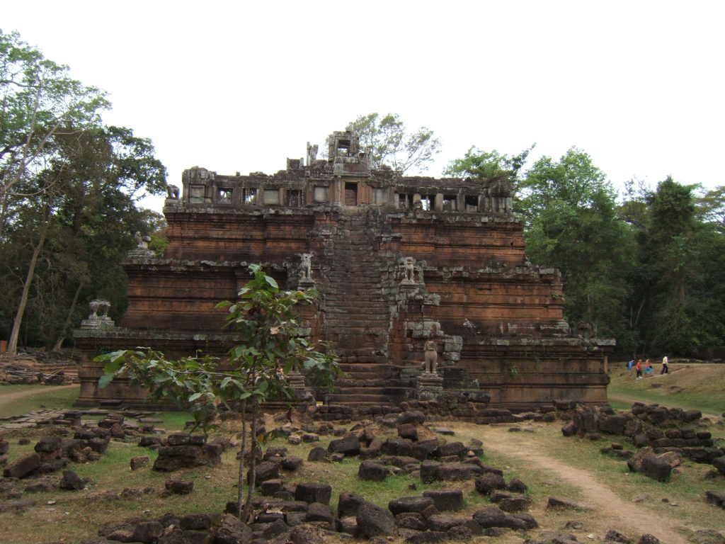 Angkor Thom - Baphoun 3