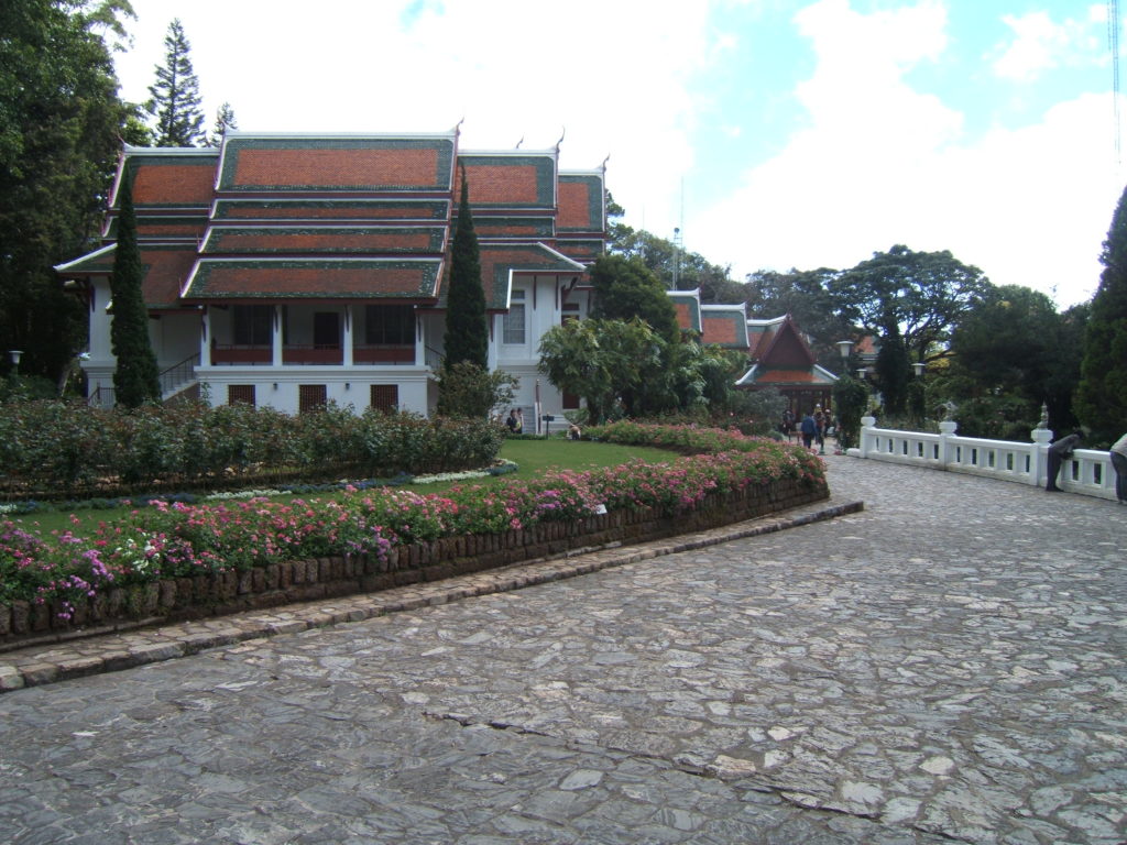 Bhubing Palace 2