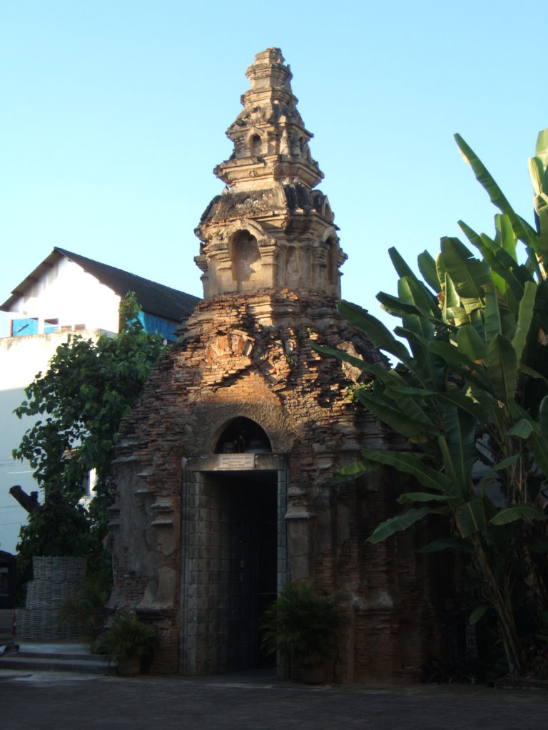 Wat Chomphu 2